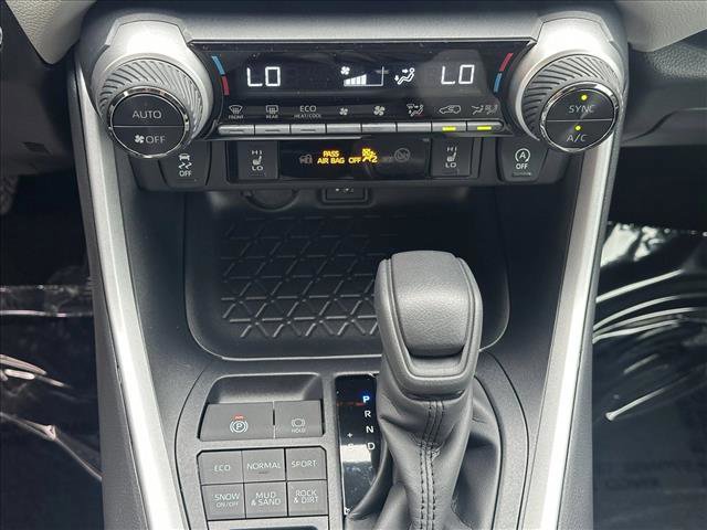 New 2025 Toyota RAV4 XLE image 18