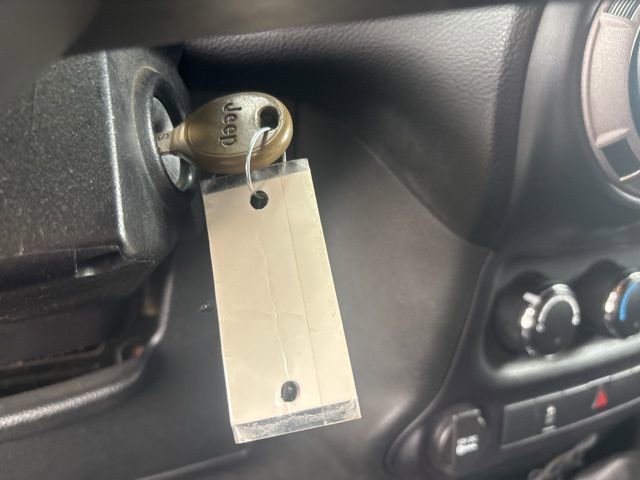 Used 2015 Jeep Wrangler Sport w/ Connectivity Group image 26