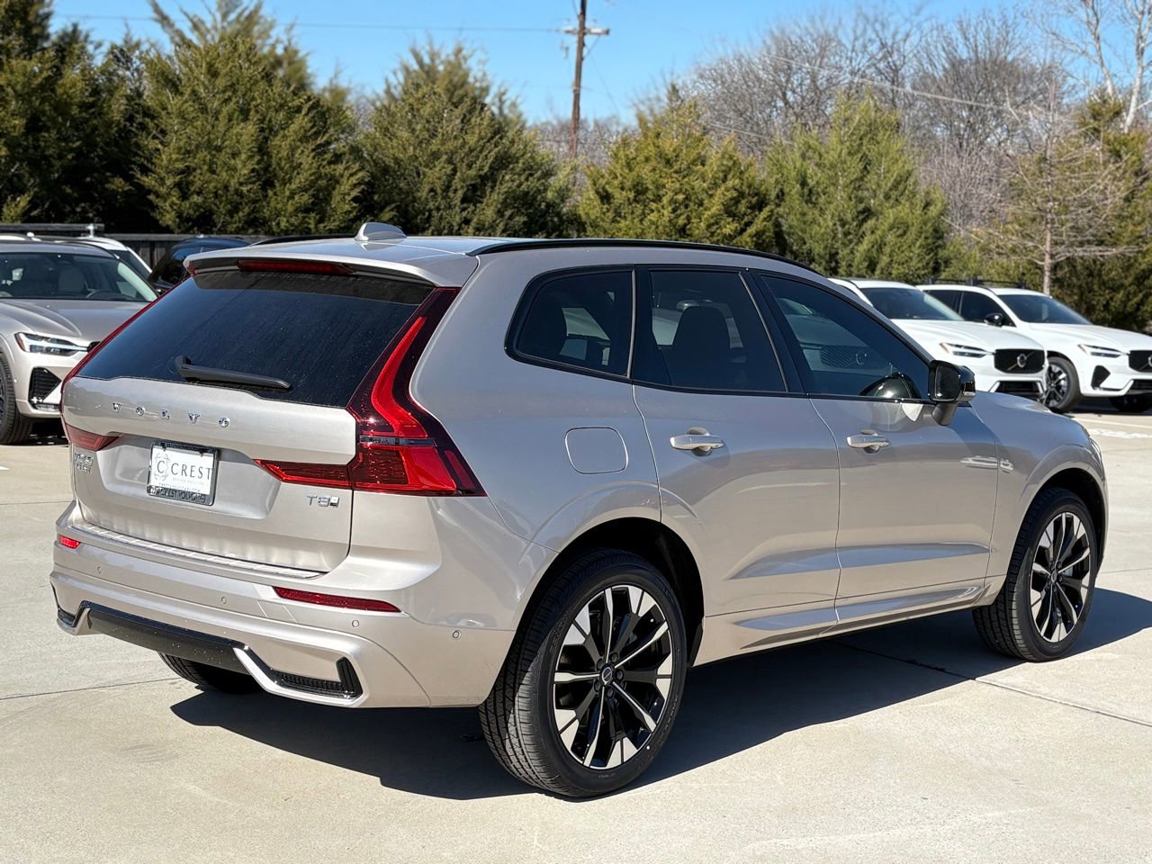 New 2026 Volvo XC60 T8 Plus w/ Protection Package Premier AWD/4WD image 6