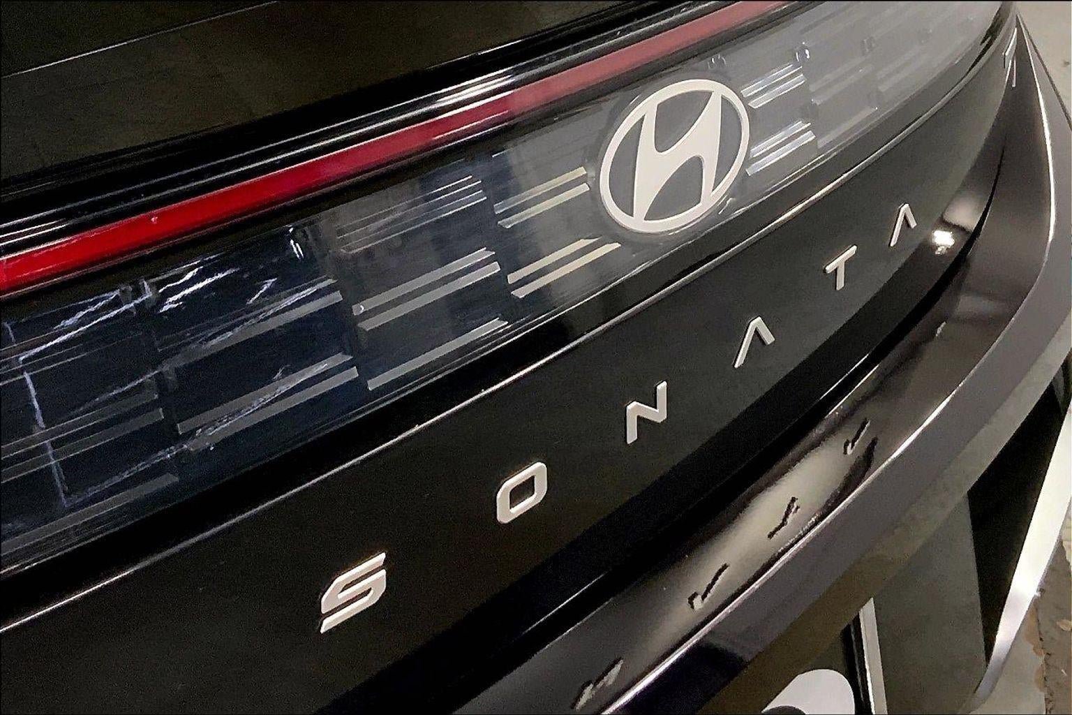 Used 2025 Hyundai Sonata SEL FWD image 29