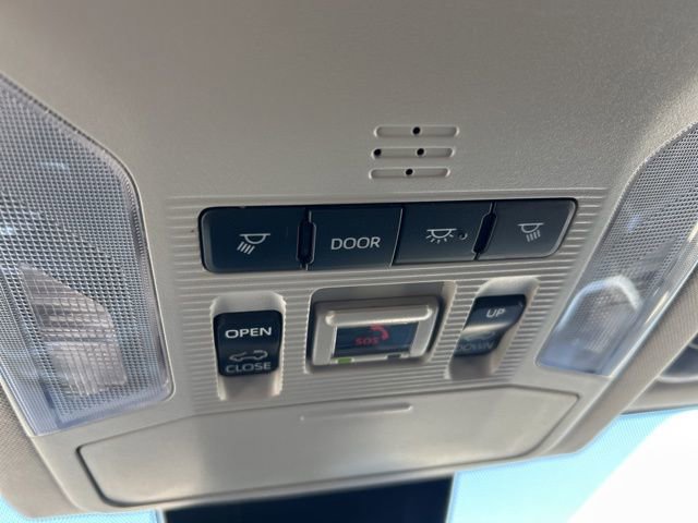 Used 2025 Toyota RAV4 XLE Premium image 22