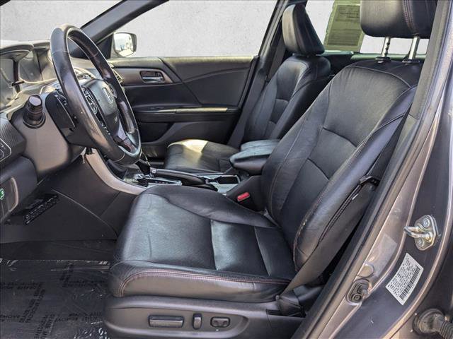 Used 2017 Honda Accord Sport Special Edition image 15