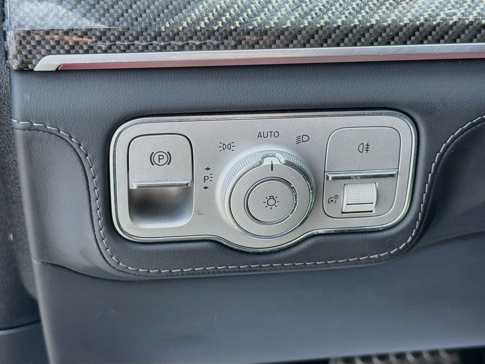 Used 2022 Mercedes-Benz GLS 63 AMG 4MATIC w/ Warmth & Comfort Package image 38