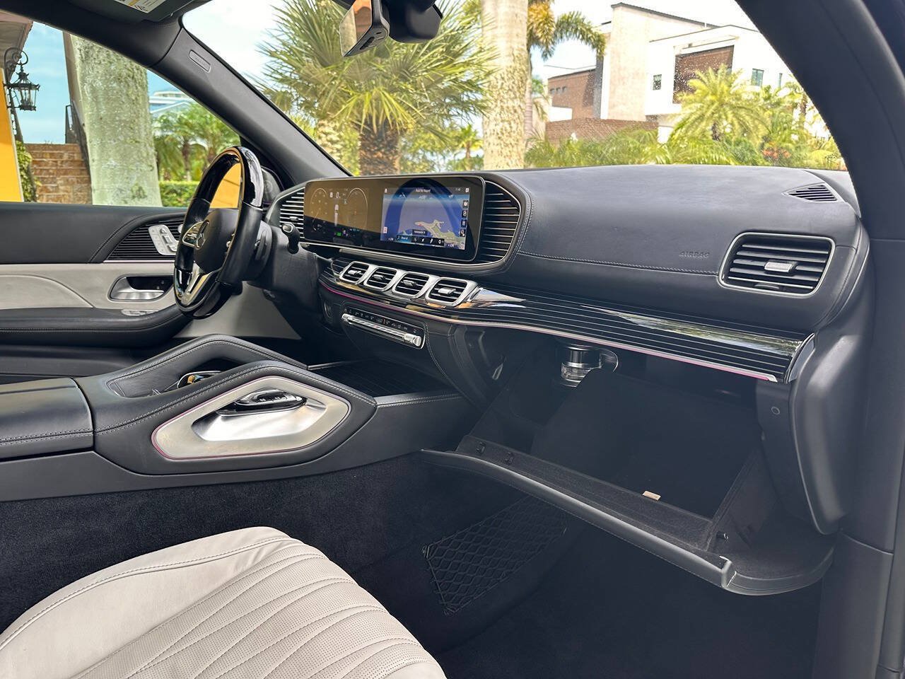 Used 2021 Mercedes-Benz Maybach GLS 600 4MATIC image 61