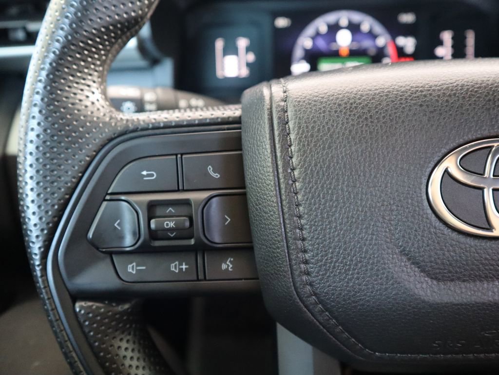 Used 2024 Toyota Tacoma SR5 image 11