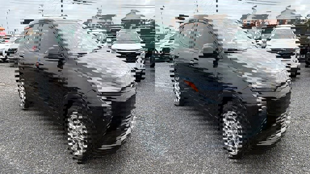 New 2027 Chevrolet Bolt LT w/ Comfort Package image 3