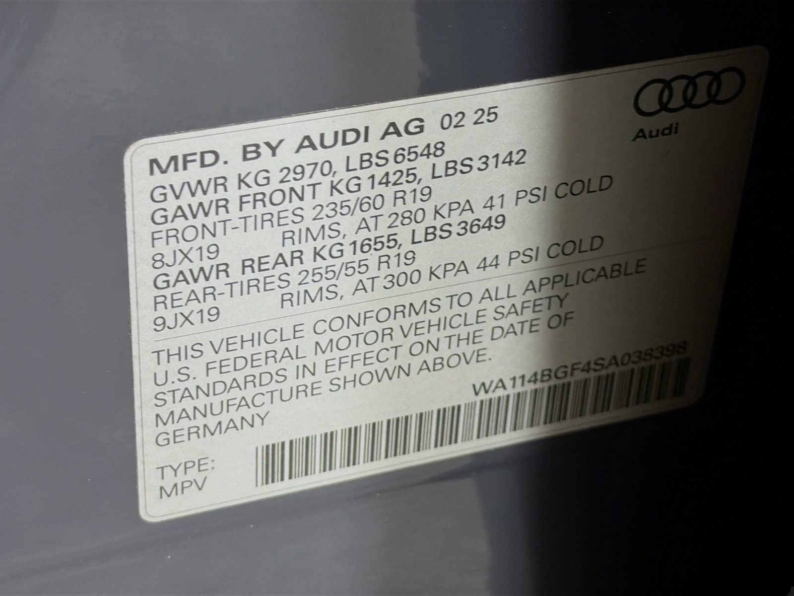 Certified 2025 Audi Q6 e-tron Premium w/ Convenience Package AWD/4WD image 32