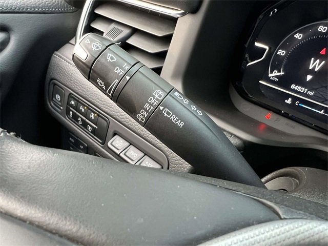 Used 2023 GMC Yukon Denali image 28