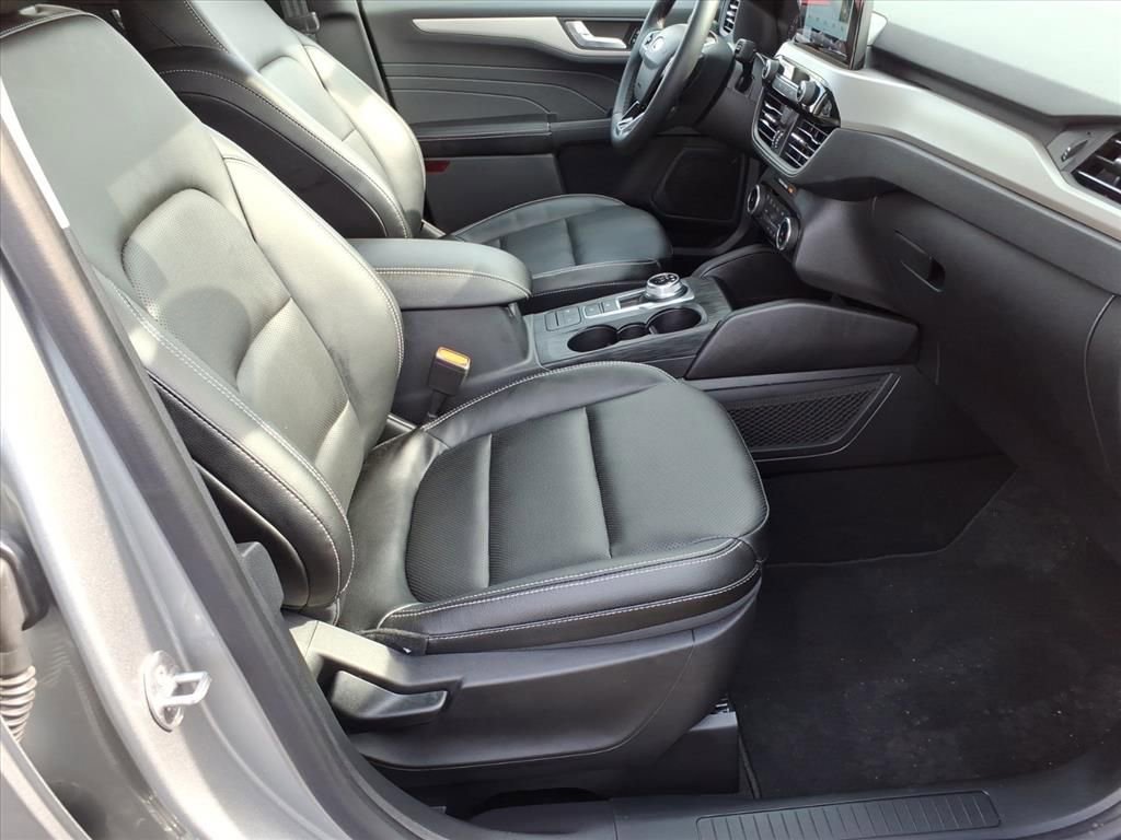 Certified 2022 Ford Escape SEL AWD/4WD image 8