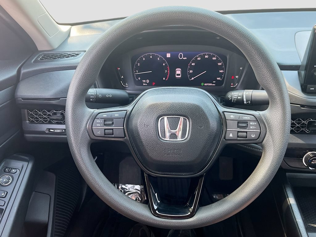 Used 2025 Honda Accord LX image 10