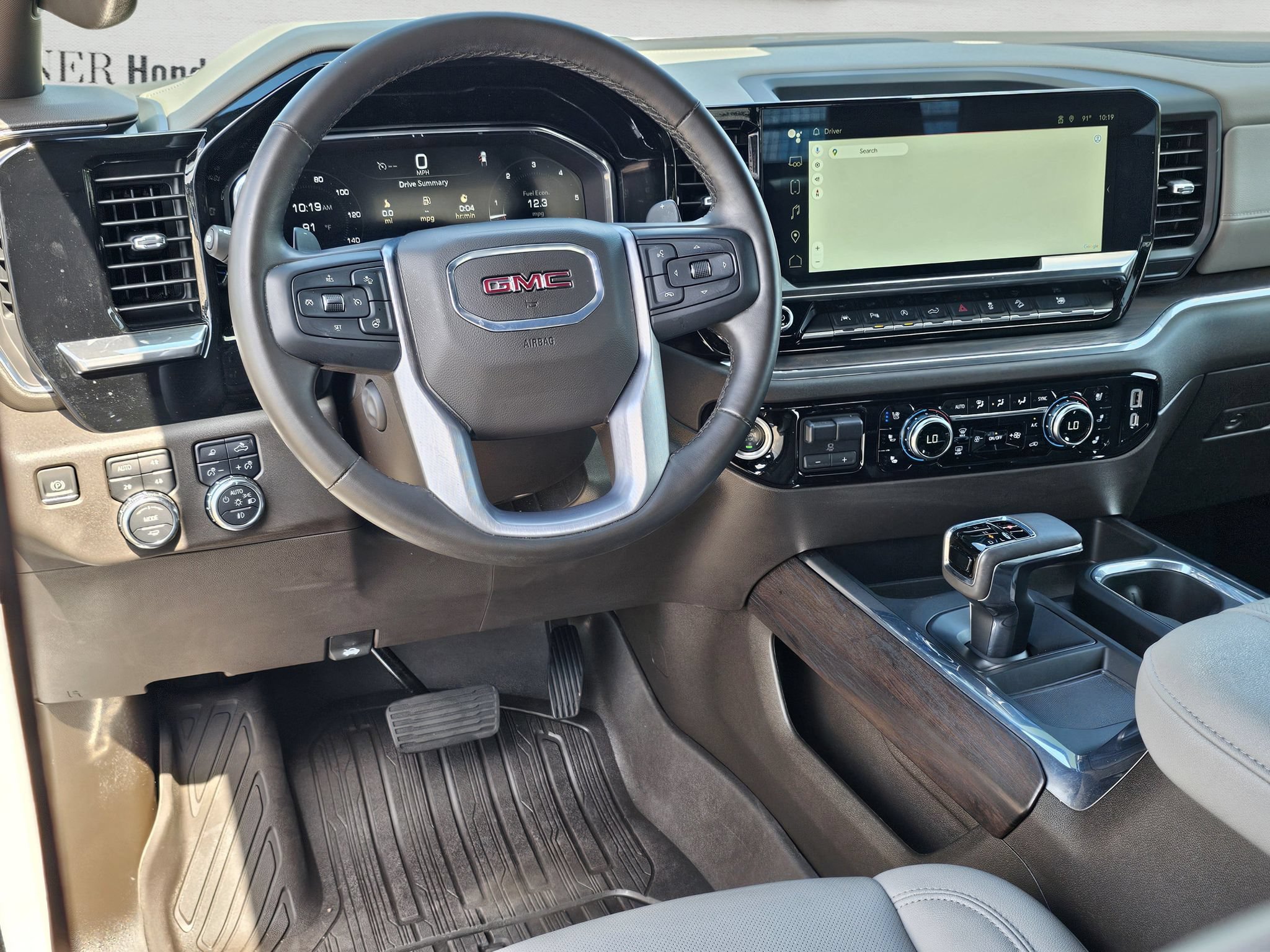 Used 2024 GMC Sierra 1500 SLT w/ SLT Premium Plus Package AWD/4WD image 35