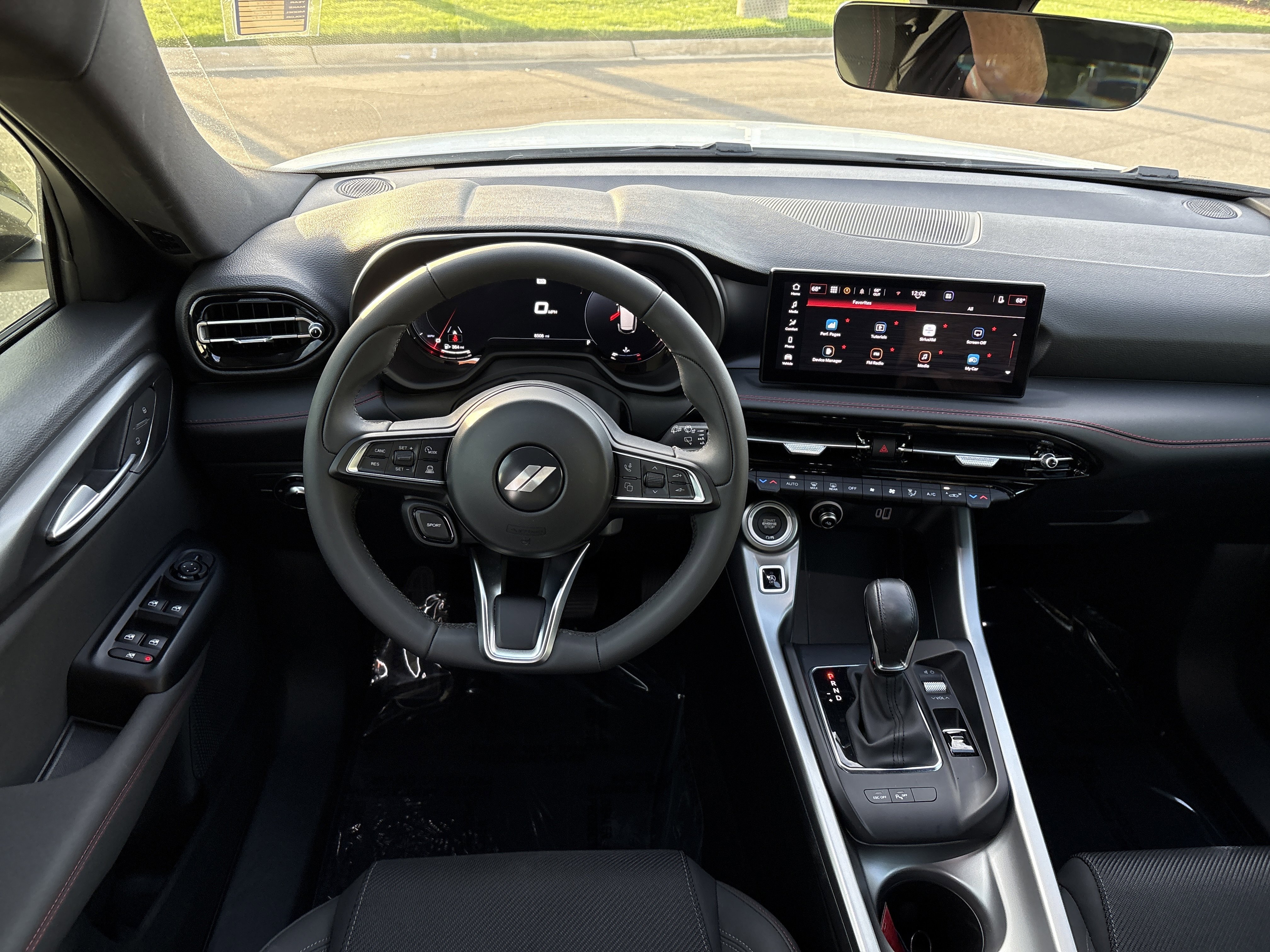 Used 2024 Dodge Hornet GT w/ GT Blacktop Package image 18