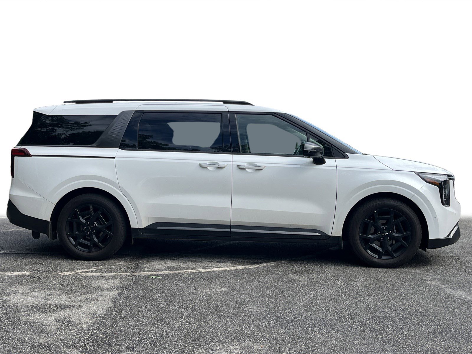 Used 2025 Kia Carnival SX Prestige FWD image 32