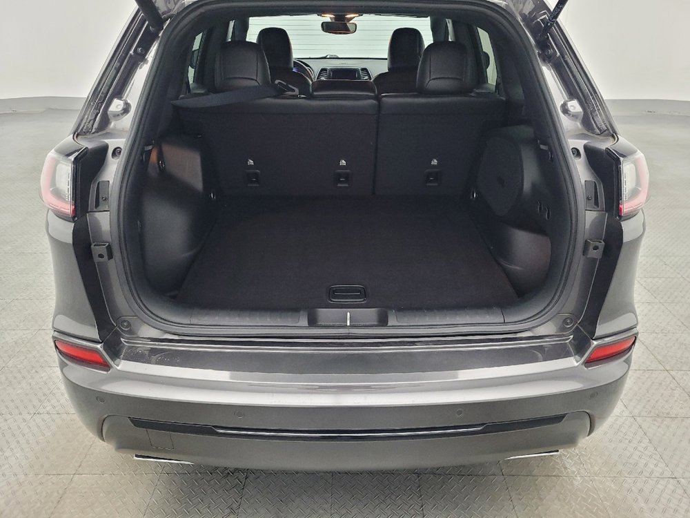 Used 2019 Jeep Cherokee High Altitude image 29