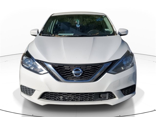 Used 2018 Nissan Sentra S image 2