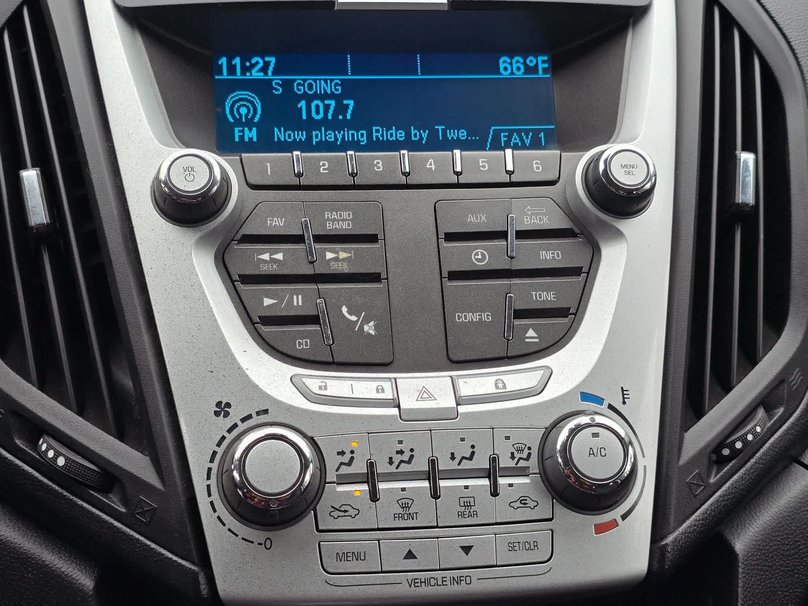 Used 2013 Chevrolet Equinox LS FWD image 13