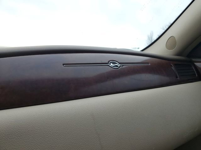 Used 2007 Chevrolet Impala LT w/ Luxury Edition Package image 19