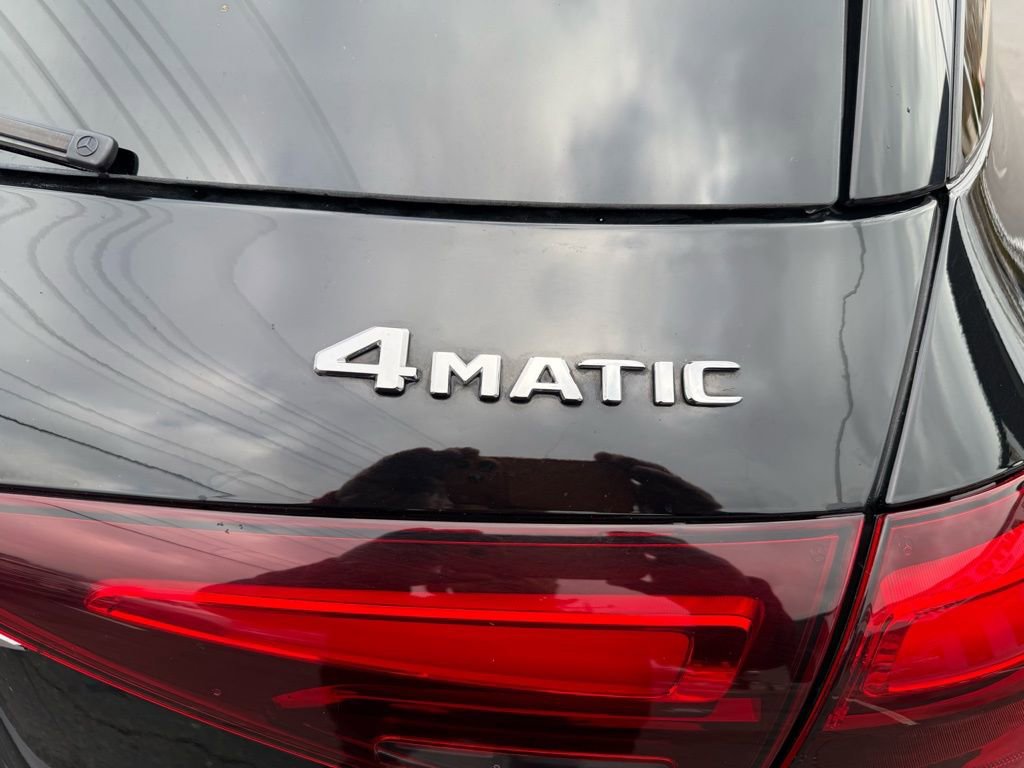 Used 2024 Mercedes-Benz GLE 450e 4MATIC image 4