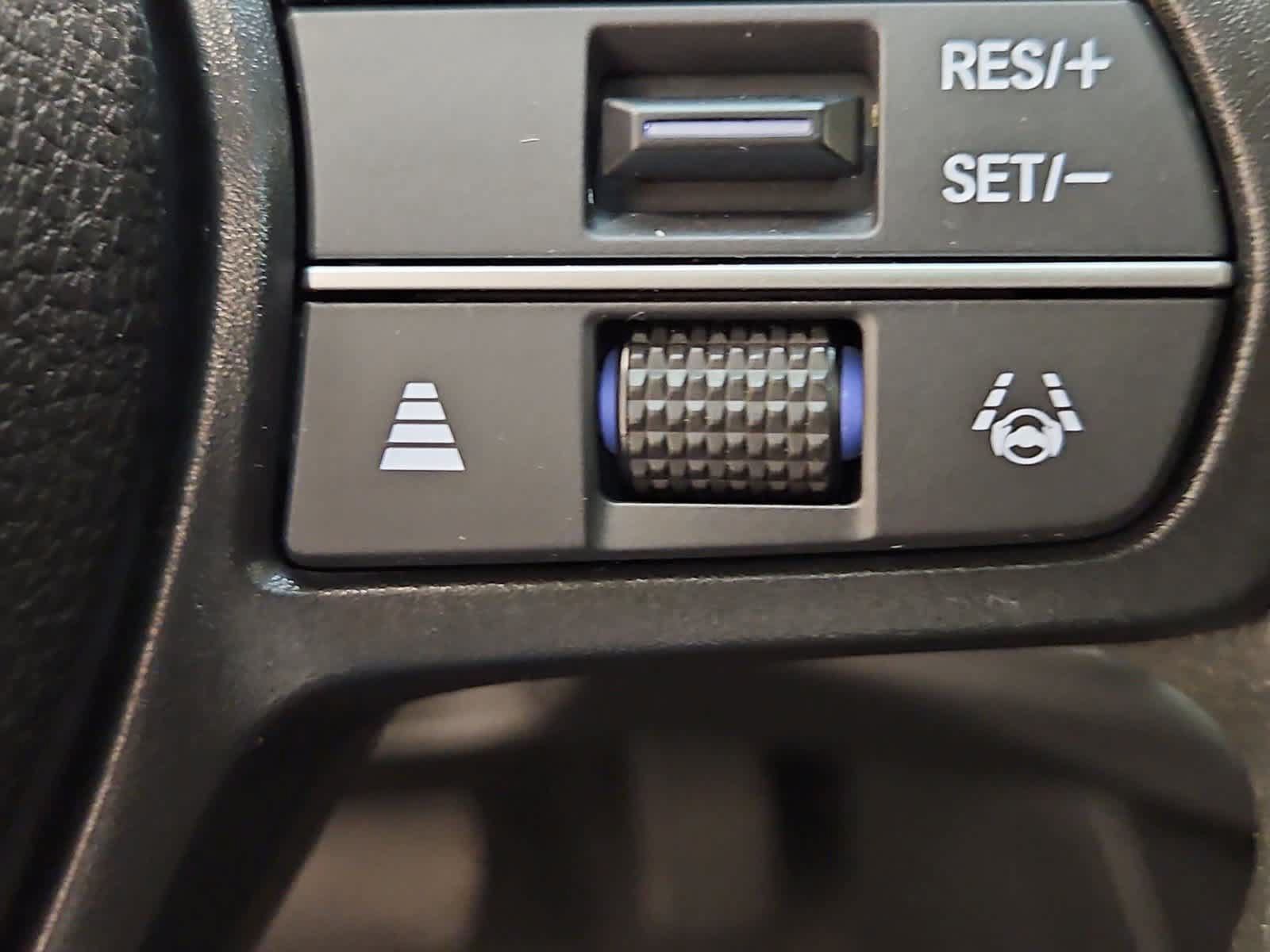 Certified 2023 Honda Accord EX image 31