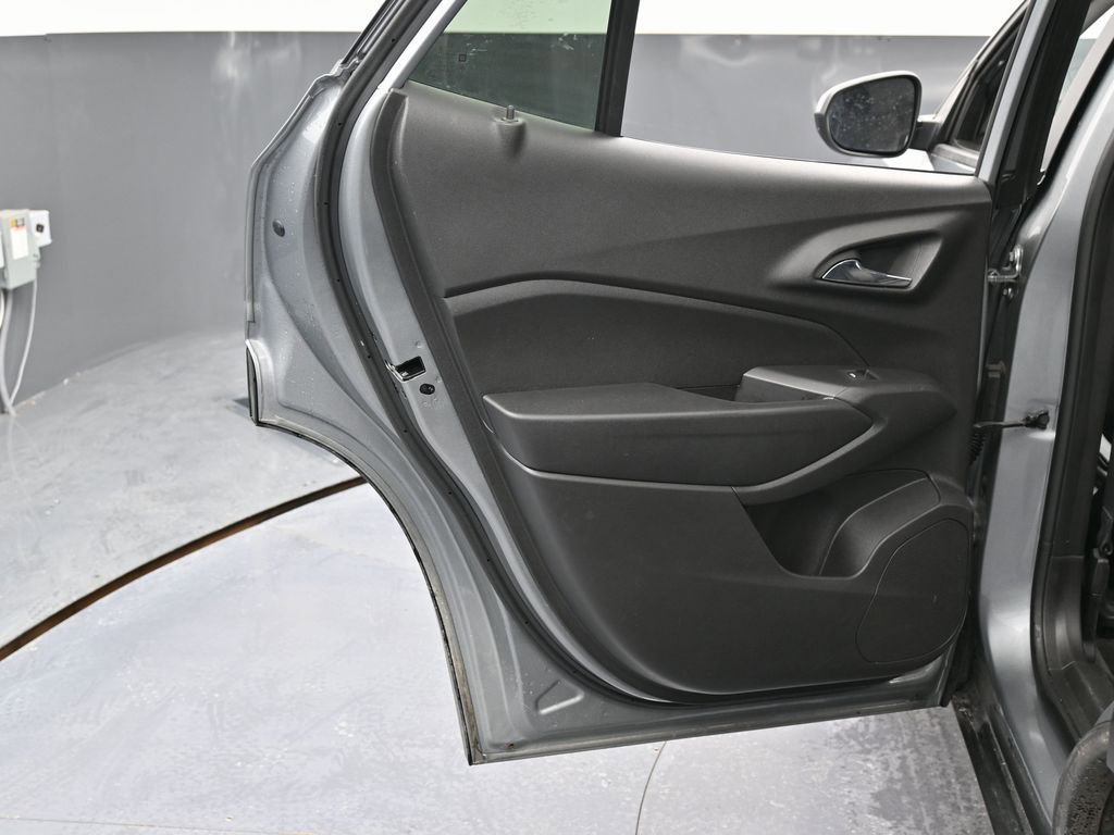 Used 2024 Chevrolet Trax LT image 33