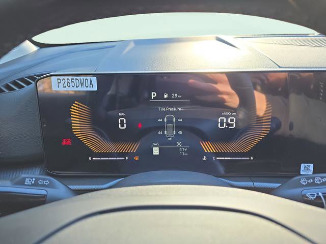 New 2026 Kia Sportage LX image 12