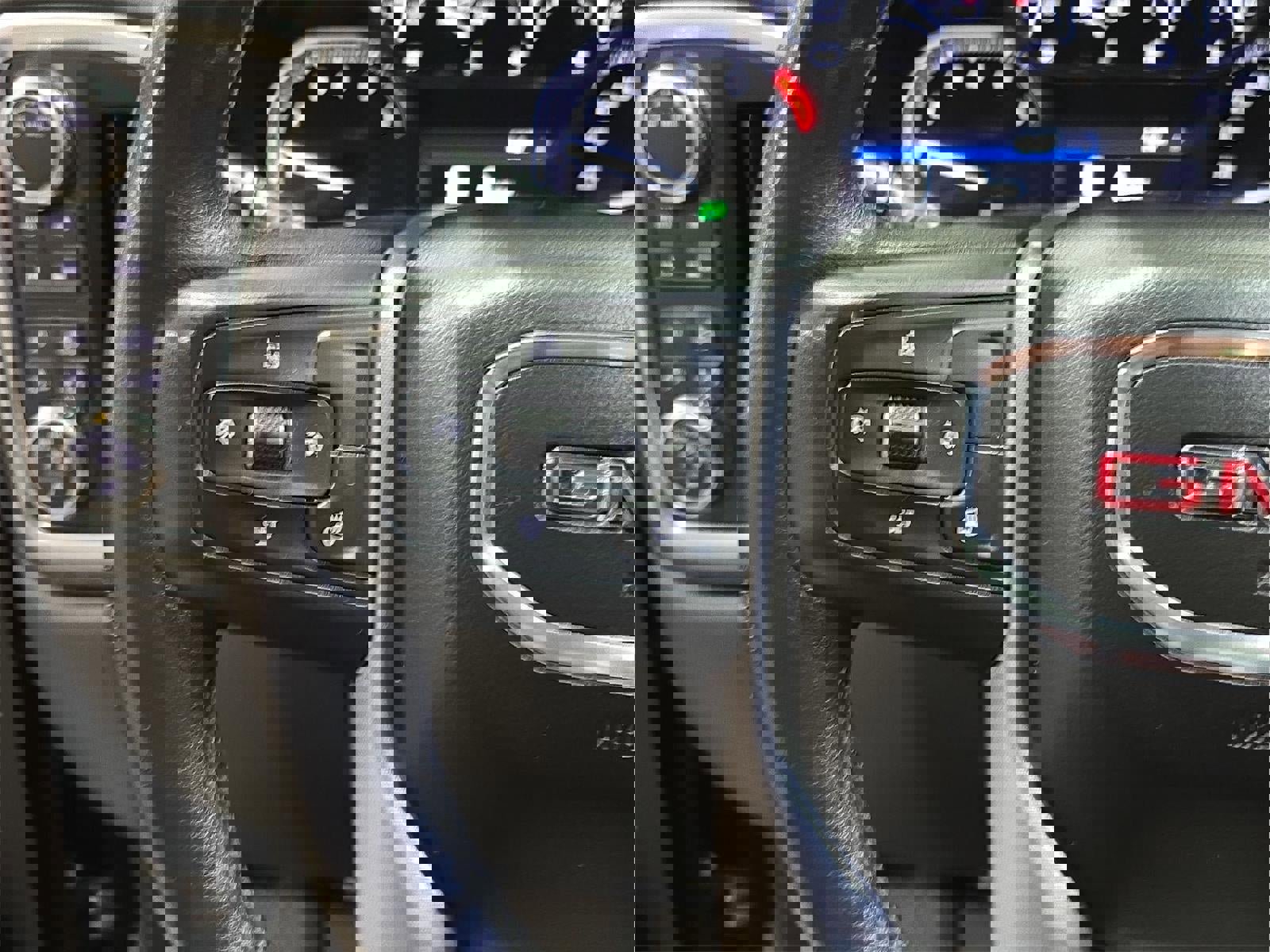 Used 2022 GMC Sierra 1500 SLT image 13