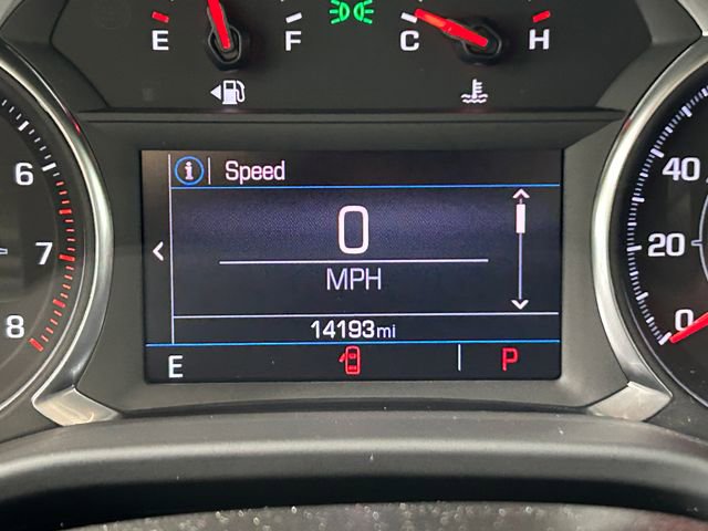 Used 2023 GMC Acadia SLE image 19