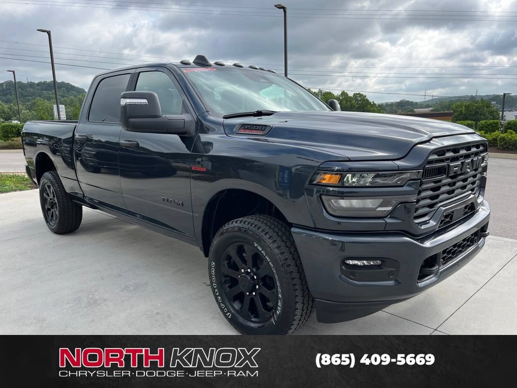New 2026 RAM 3500 Big Horn AWD/4WD image 29