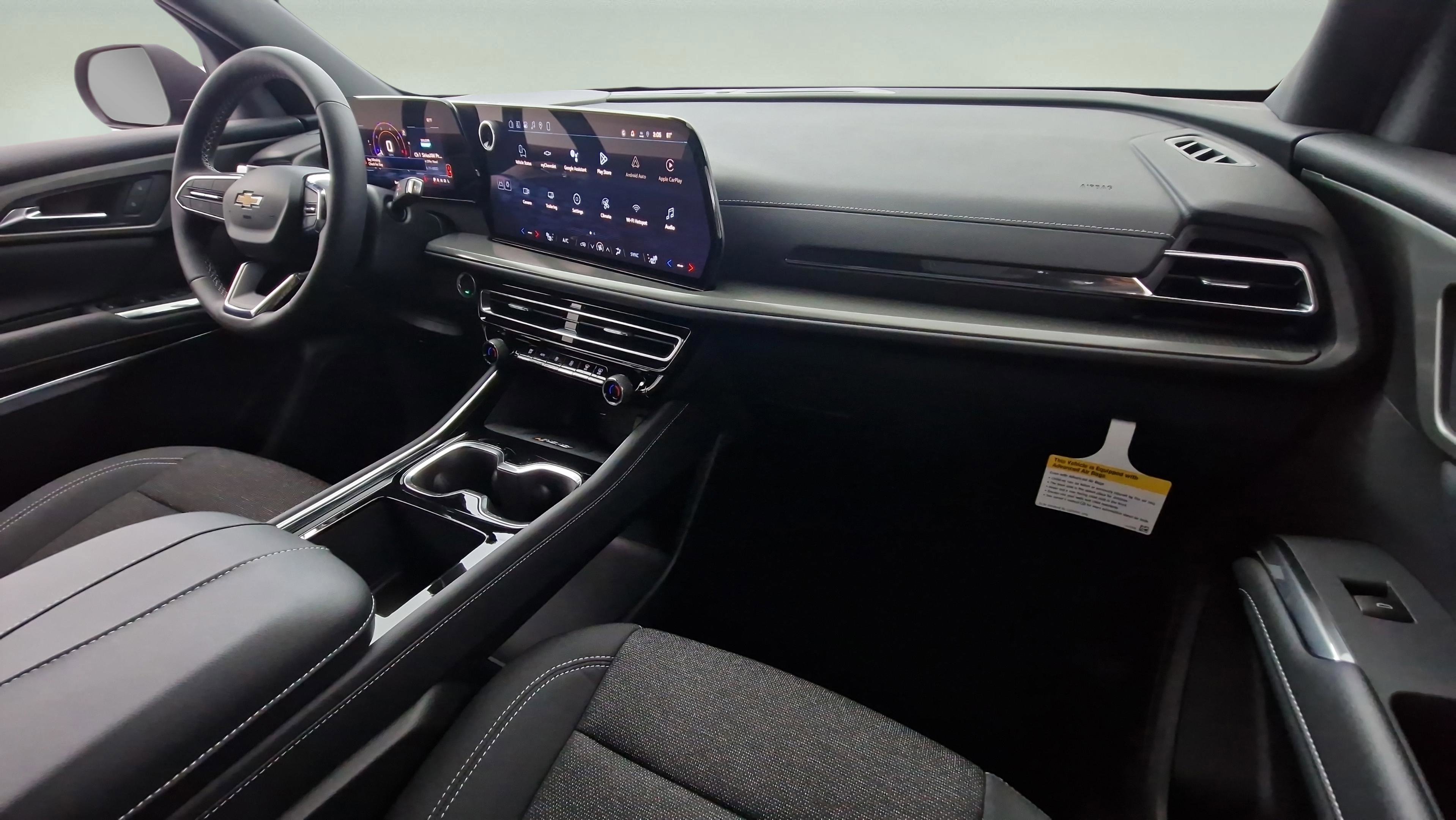 New 2026 Chevrolet Traverse LT w/ Driver Confidence Package FWD image 31