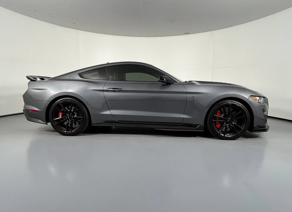 Used 2021 Ford Mustang Shelby GT500 w/ Technology Package RWD image 8
