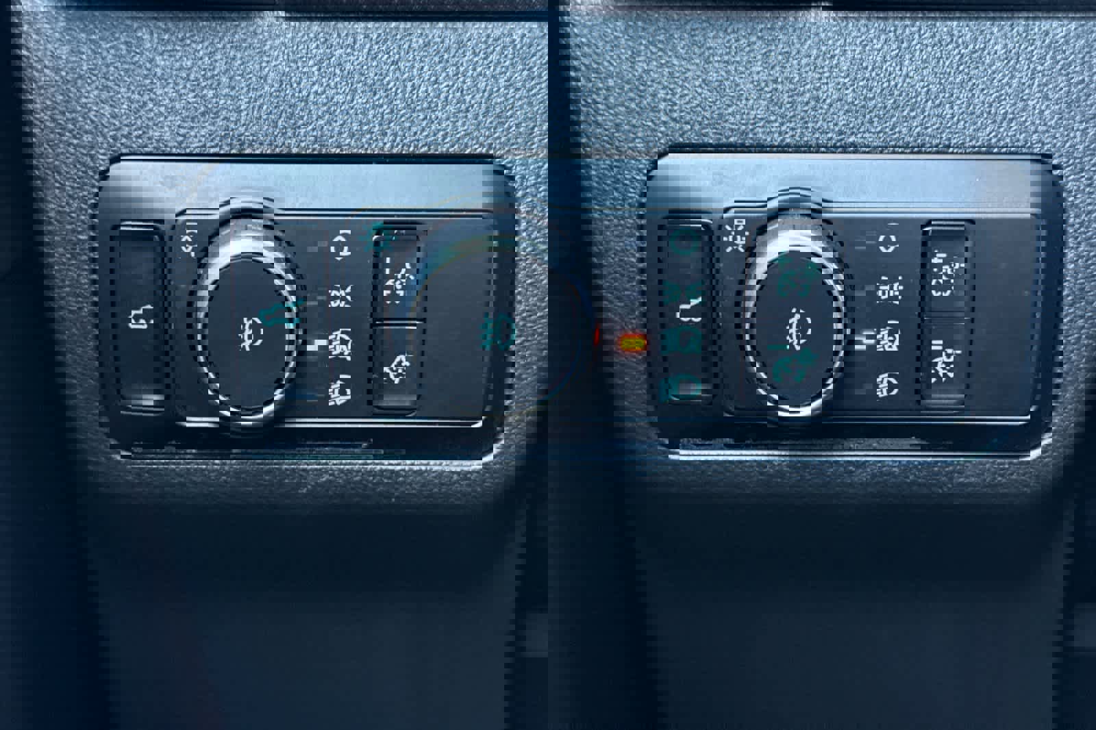 Used 2025 Ford Bronco Sport Outer Banks w/ Outer Banks Tech Package+ image 32