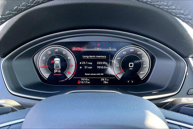 Used 2025 Audi Q5 2.0T Premium Plus w/ Premium Plus Package AWD/4WD image 13