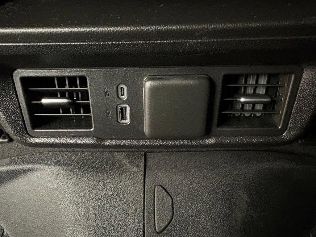 Certified 2022 Chevrolet Silverado 1500 LT AWD/4WD image 43
