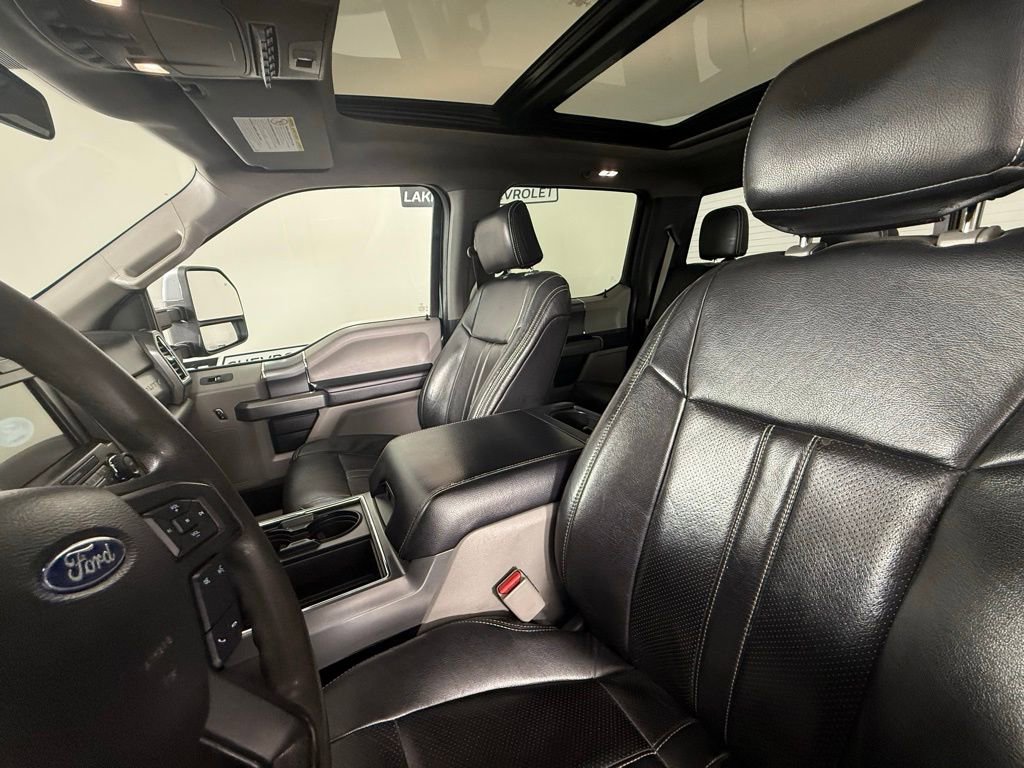 Used 2017 Ford F250 XLT w/ XLT Premium Package image 34