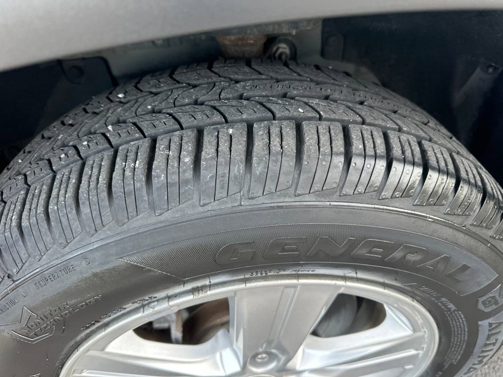 Used 2018 Chevrolet Trax LT w/ LT Convenience Package image 13