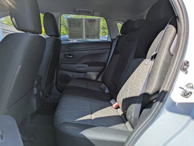 Used 2024 Mitsubishi Outlander Sport LE image 14
