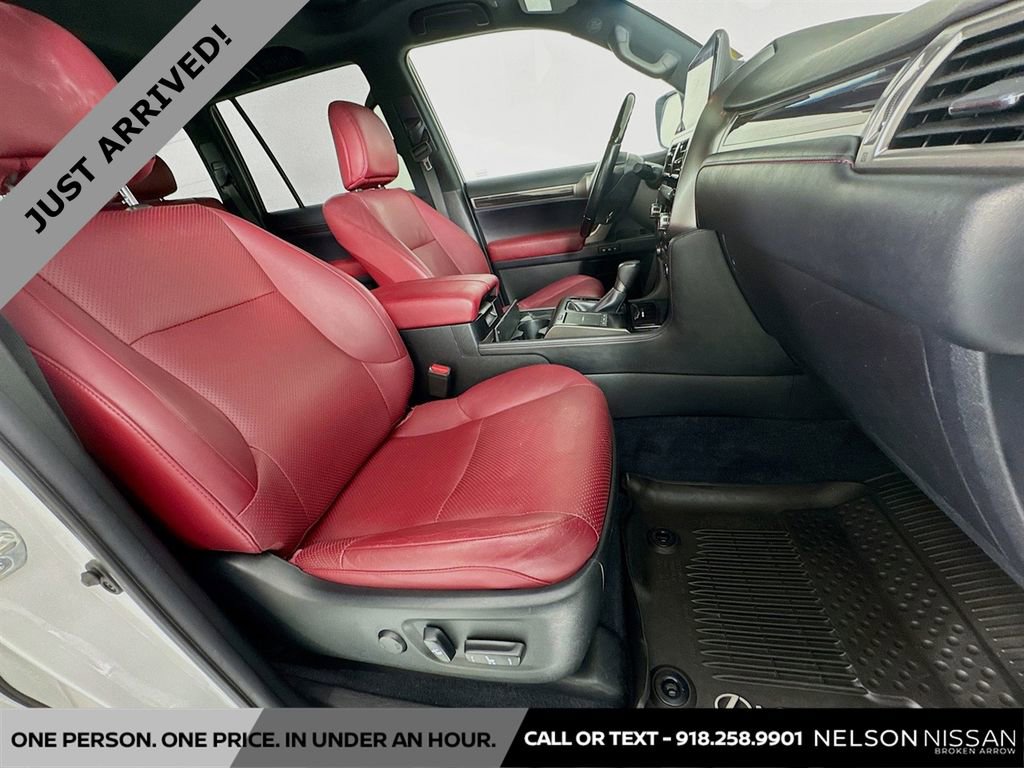 Used 2022 Lexus GX 460 Luxury w/ Sport Design Package image 30