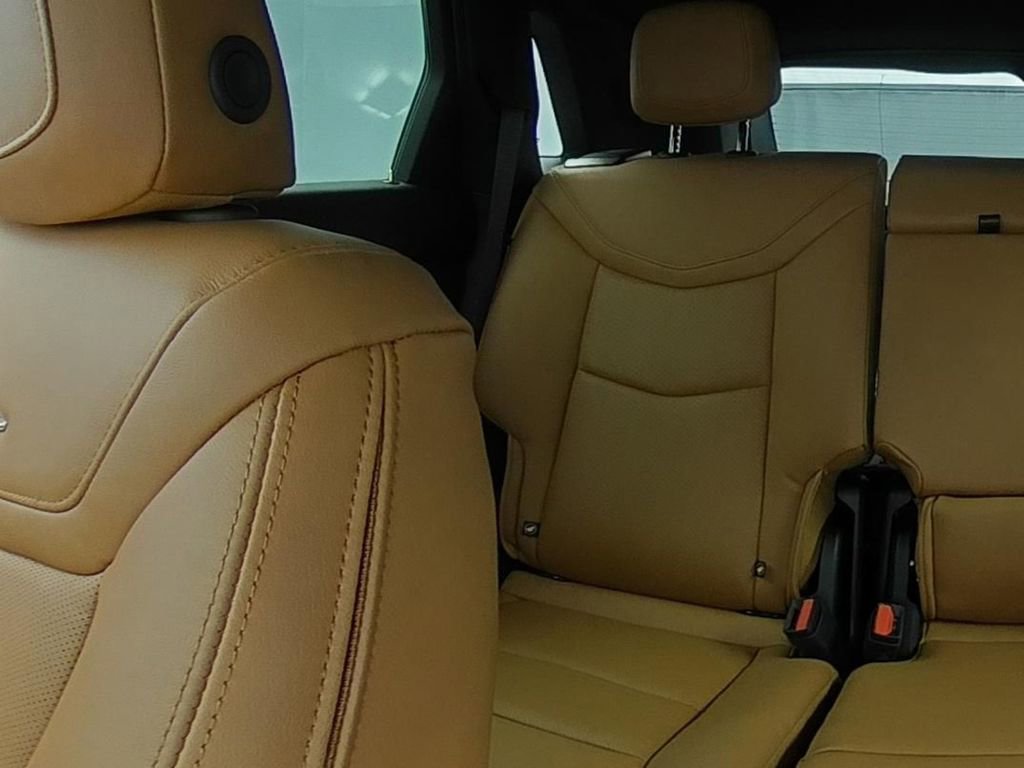 New 2025 Cadillac XT5 Premium Luxury w/ LPO, Floor Liner Package image 16