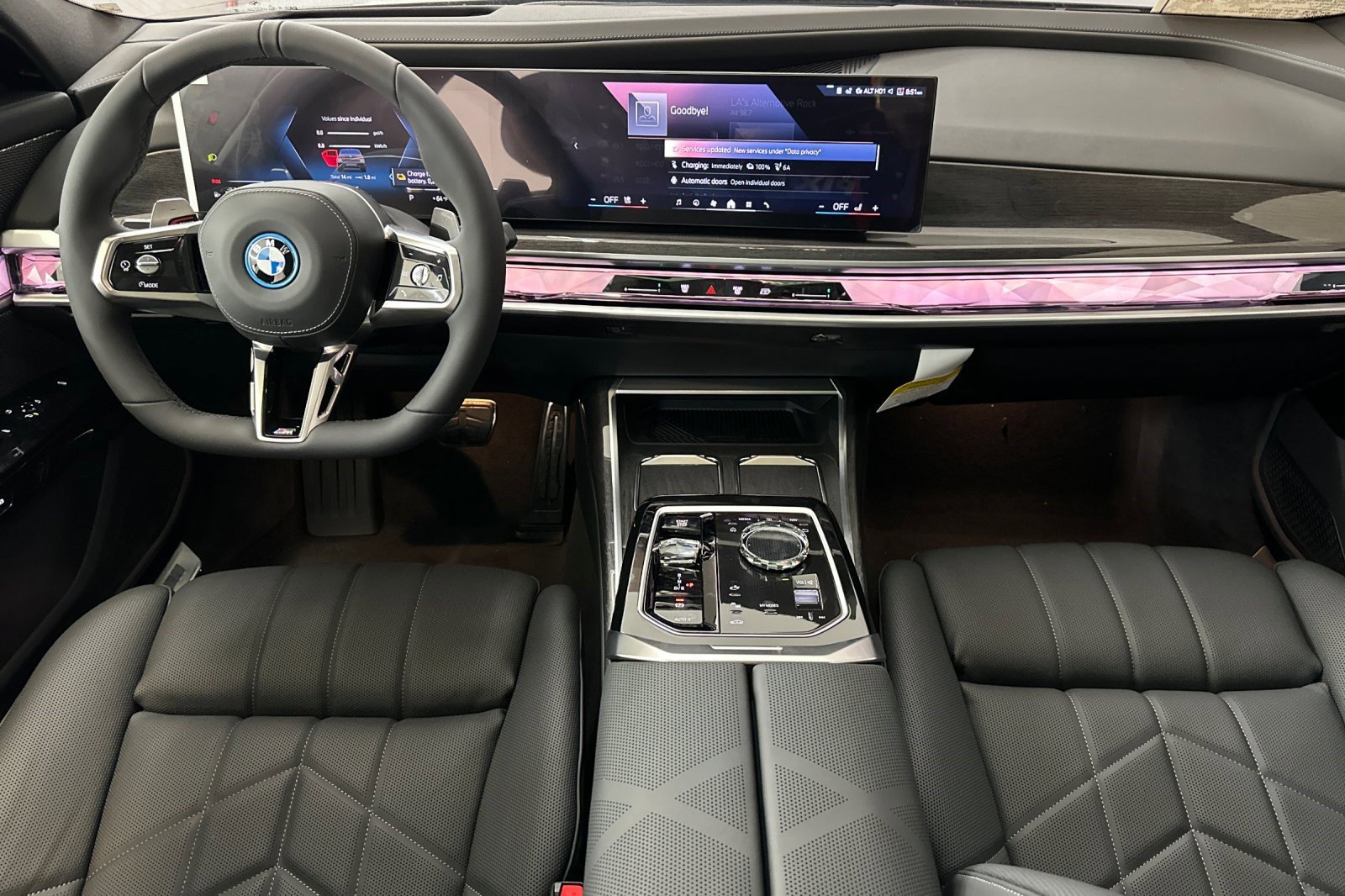 New 2026 BMW 750e xDrive w/ Executive Package AWD/4WD image 15