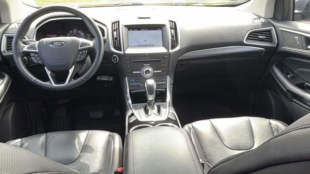 Used 2017 Ford Edge Titanium w/ Equipment Group 302A AWD/4WD image 5