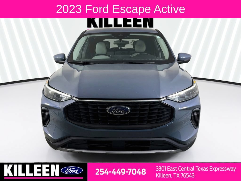 Used 2023 Ford Escape Active w/ Tech Pack #2 FWD image 2