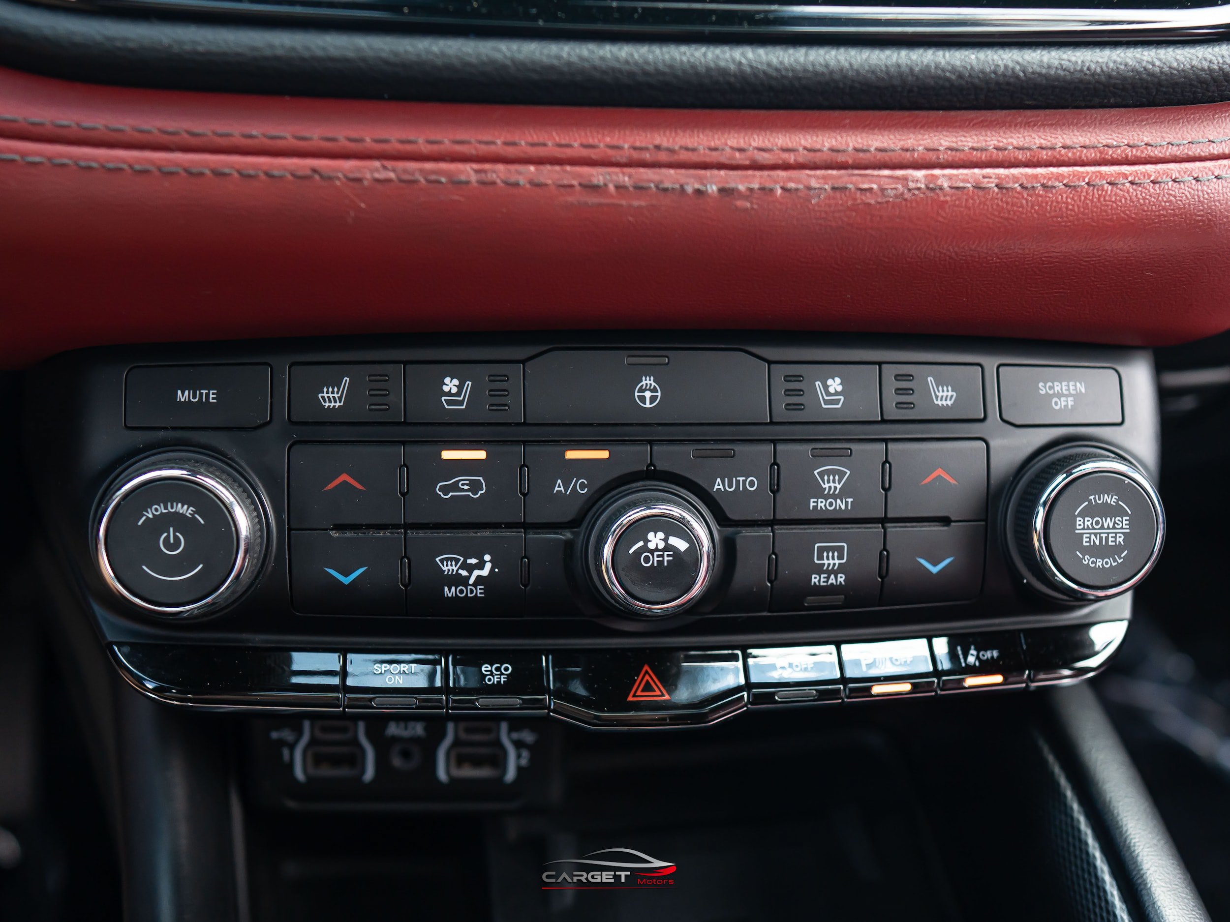 Used 2021 Dodge Durango R/T w/ Technology Group AWD/4WD image 32