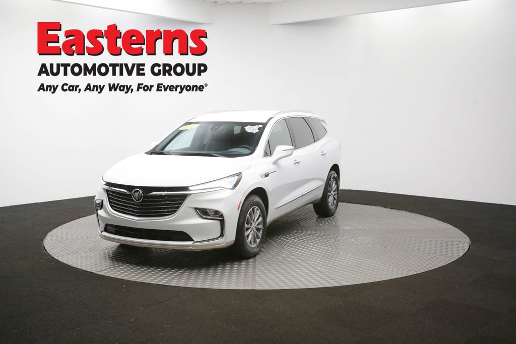 Used 2024 Buick Enclave Premium image 58
