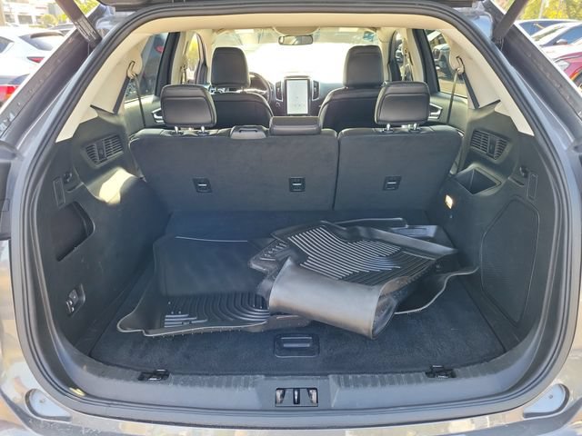 Used 2022 Ford Edge Titanium w/ Equipment Group 301A AWD/4WD image 8