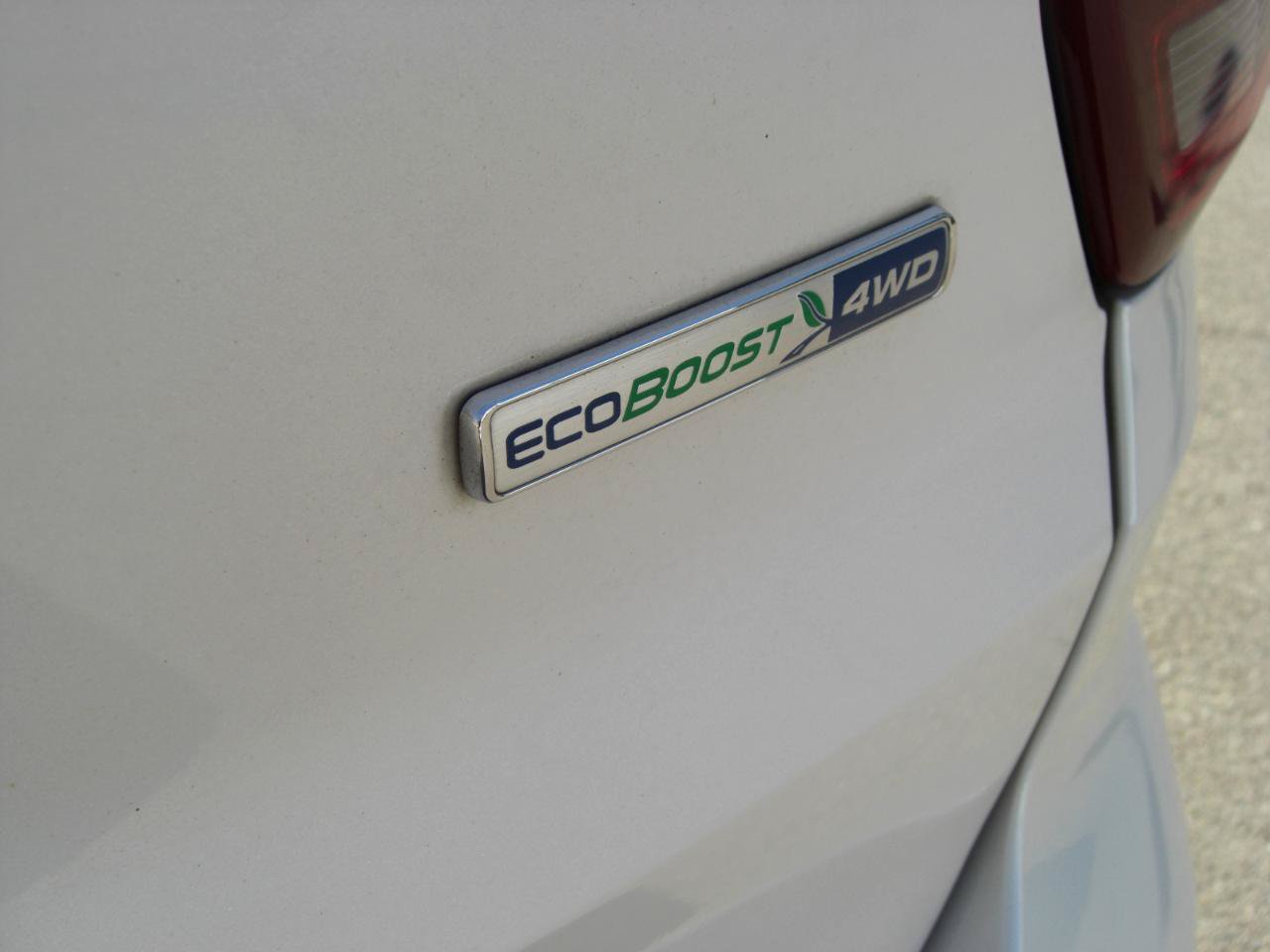 Used 2018 Ford Explorer Sport AWD/4WD image 14