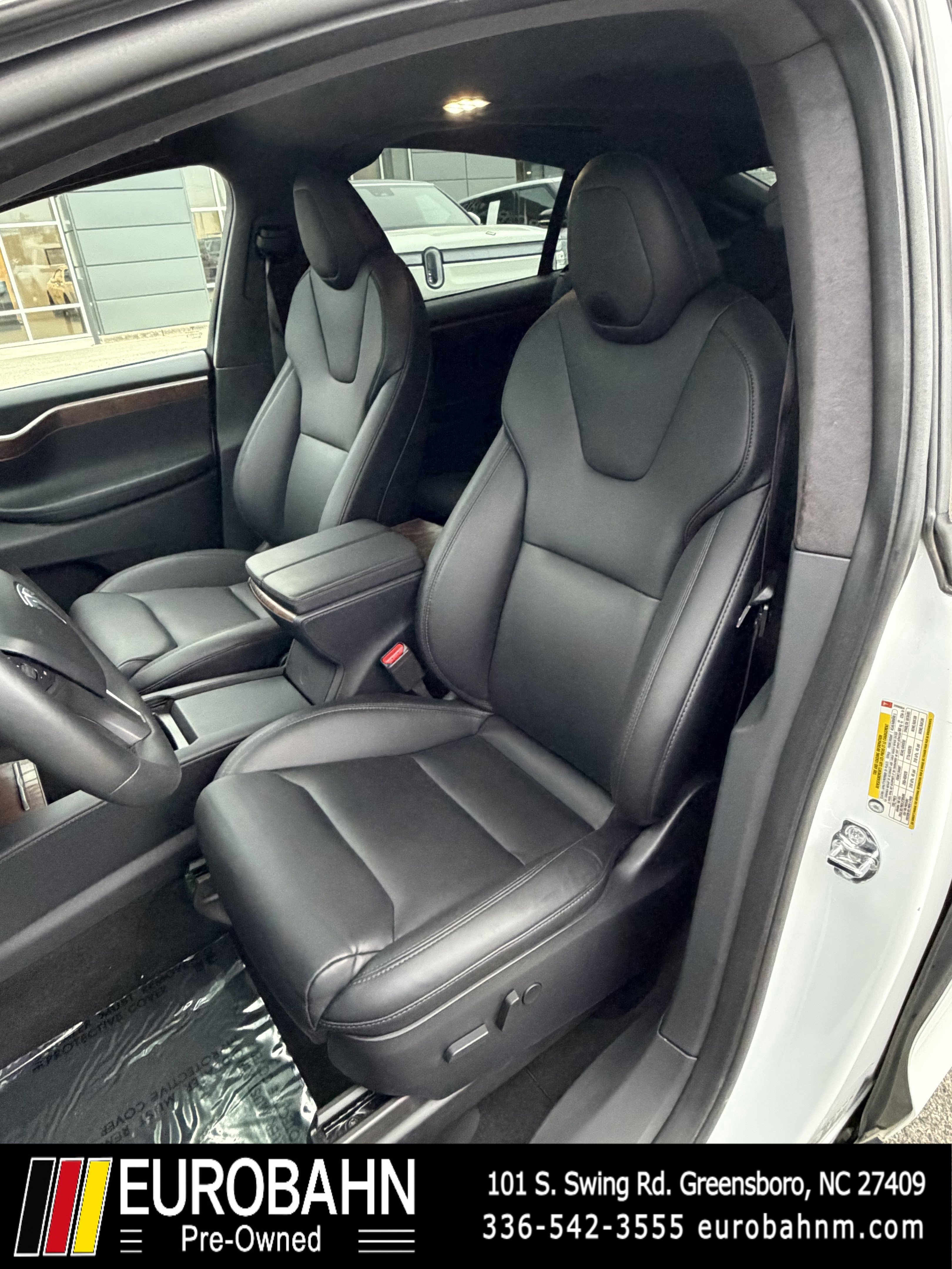 Used 2020 Tesla Model X Long Range AWD/4WD image 11