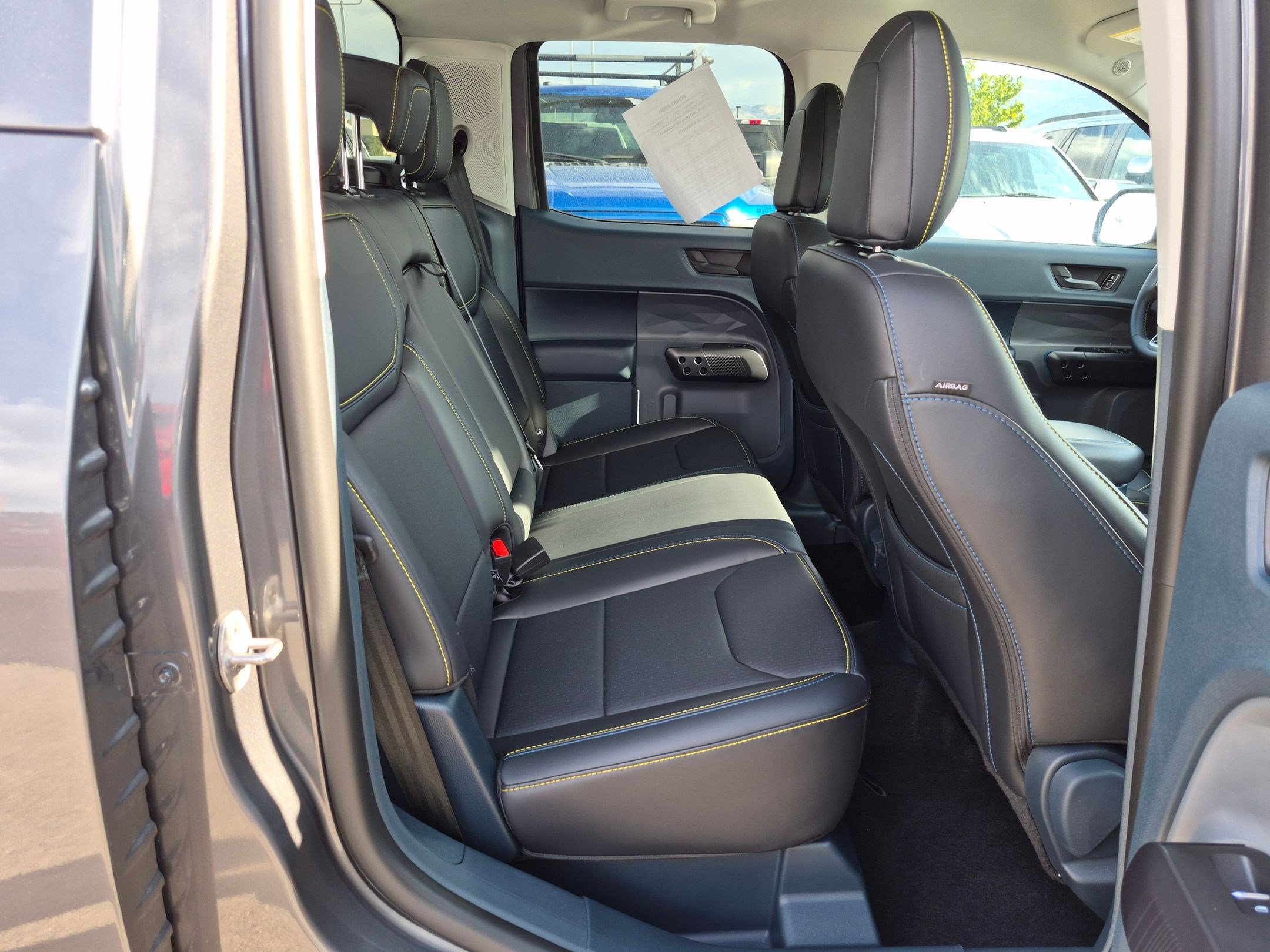 Used 2025 Ford Maverick Lobo AWD/4WD image 29