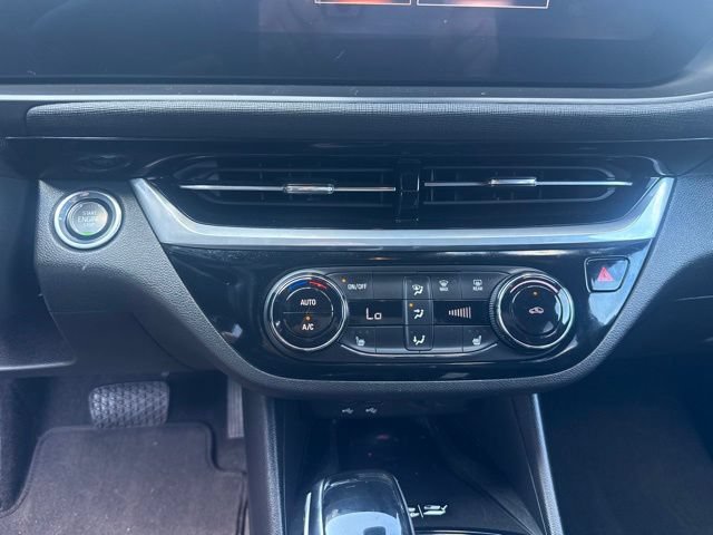 Used 2024 Buick Envista Sport Touring w/ Convenience I Package FWD image 15