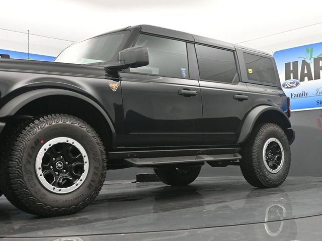 New 2026 Ford Bronco Badlands image 18