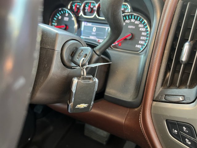 Used 2016 Chevrolet Silverado 1500 High Country w/ High Country Premium Package AWD/4WD image 17